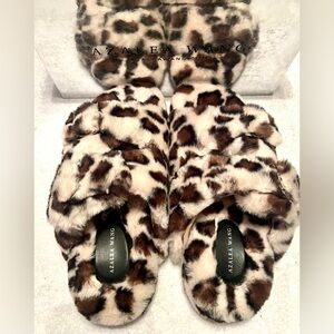 Azalea Wang Leopard Faux Fur Slippers-Size 10